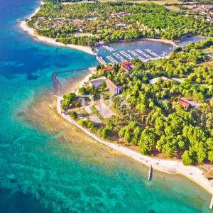 ISTRA, VALBANDON - Građevinsko zemljište turističke namjene T2