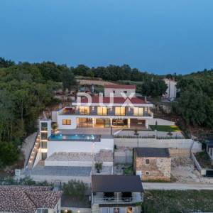 ISTRA, VIŽINADA - Luksuzna vila sa infinity bazenom