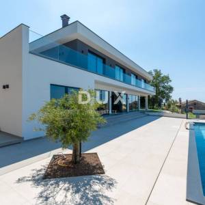 ISTRA, VIŽINADA - Luksuzna vila sa infinity bazenom