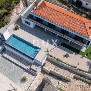 ISTRA, VIŽINADA - Luksuzna vila sa infinity bazenom