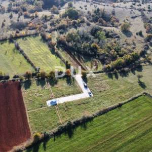ISTRA, ŽMINJ - Građevinsko zemljište s dozvolom i projektom 