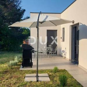 ISTRA,LABIN(OKOLICA) - Moderna novogradnja s bazenom