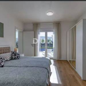ISTRA,LABIN(OKOLICA) - Moderna novogradnja s bazenom