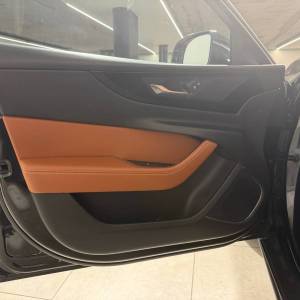 Jaguar XE R-DYNAMIC S 2.0D MHEV - 3 godine jamstva