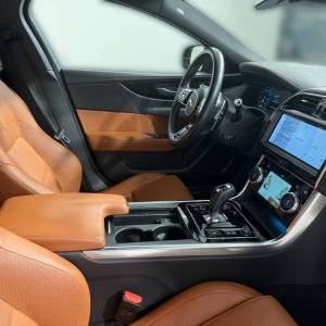 Jaguar XE R-DYNAMIC S 2.0D MHEV - 3 godine jamstva