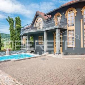 Jedinstvena kurija u Zagorju s bazenom i spa zonom. Prodaja.