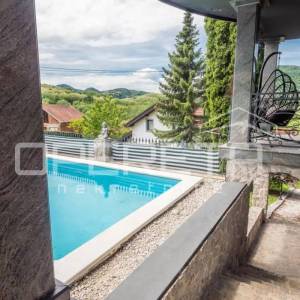 Jedinstvena kurija u Zagorju s bazenom i spa zonom. Prodaja.