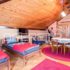 Jedinstvena kurija u Zagorju s bazenom i spa zonom. Prodaja.