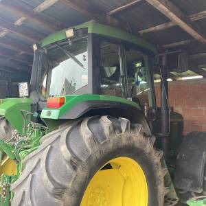 John Deere 6900