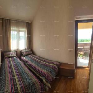 Kamena kuća s bazenom i panoramskim pogledom na more – Kaštelir