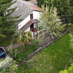 Kamenjak kod Crikvenice – Kuća s okućnicom i 2 parkirna mjesta | 3 km od mora