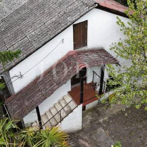 Kamenjak kod Crikvenice – Kuća s okućnicom i 2 parkirna mjesta | 3 km od mora