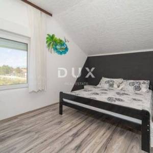 KARIN DONJI – Prostrana kuća s dva apartmana i konobom