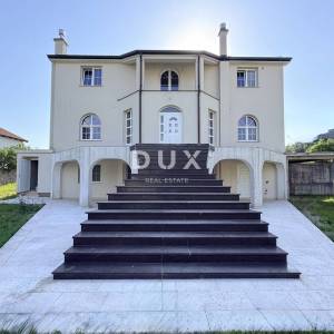 KASTAV, BRNČIĆI – luksuzna villa američkog stila na privatnoj parceli od 2000m2