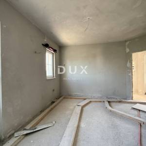 KASTAV, BRNČIĆI – luksuzna villa američkog stila na privatnoj parceli od 2000m2