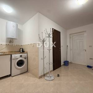 KASTAV, BRNČIĆI – luksuzna villa američkog stila na privatnoj parceli od 2000m2