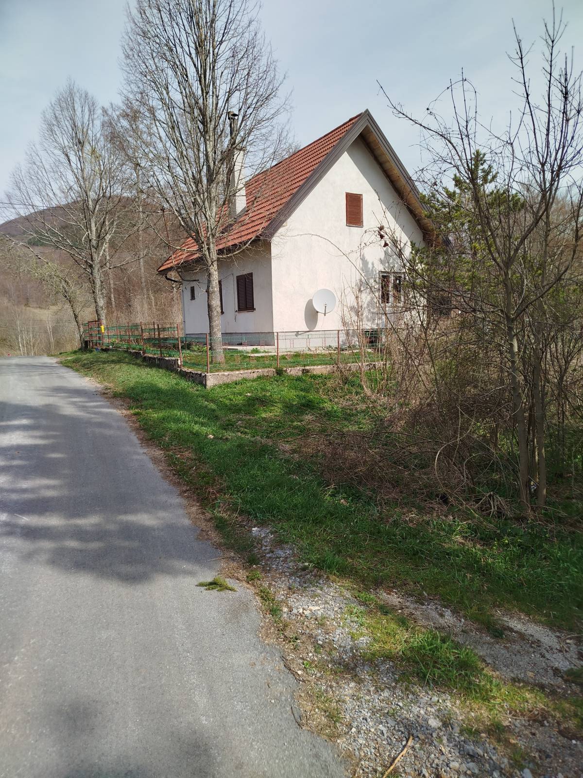 Kuća Krivi Put