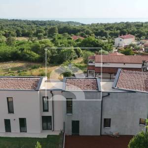 Kuća s 3 spavaće sobe, pogledom na more blizu plaže i centra