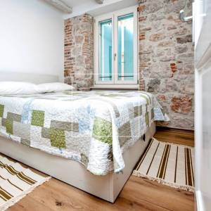 Kuća sa 3 apartmana u centru Rovinja