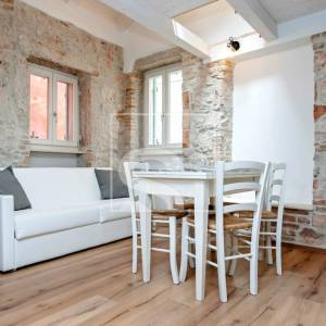 Kuća sa 3 apartmana u centru Rovinja