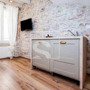 Kuća sa 3 apartmana u centru Rovinja