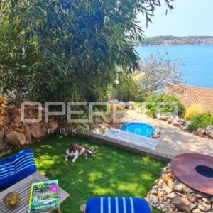 Kuća u centru s pogledom na more- Šibenik