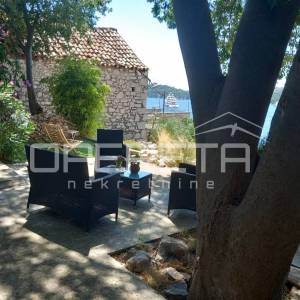 Kuća u centru s pogledom na more- Šibenik