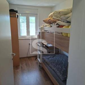 Kuća u nizu, 4sobna, dvorište, okolica Poreča