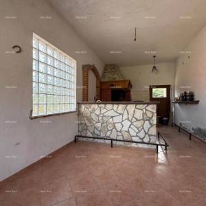 Labin – Kuća s 3 apartmana, 220 m², okućnica 700 m², odlična investicija