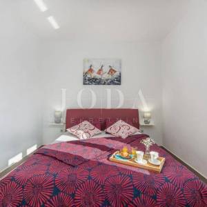 Labin, okolica, prekrasna Villa sa bazenom i velikom okućnicom
