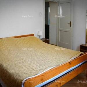 LABIN – TROSOBAN STAN S VRTOM U CENTRU GRADA – 57 m²