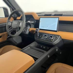 Land Rover Defender 110 CRTN 5.0 B8 525 AWD AT8 - 3 godine jamstva