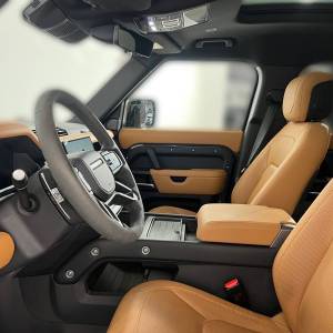 Land Rover Defender 110 CRTN 5.0 B8 525 AWD AT8 - 3 godine jamstva