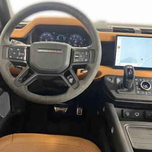 Land Rover Defender 110 CRTN 5.0 B8 525 AWD AT8 - 3 godine jamstva