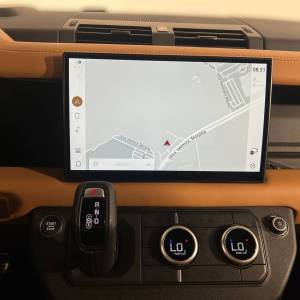 Land Rover Defender 110 CRTN 5.0 B8 525 AWD AT8 - 3 godine jamstva