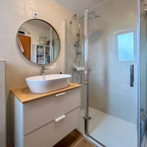 Malinska, namješten apartman na prodaju!
