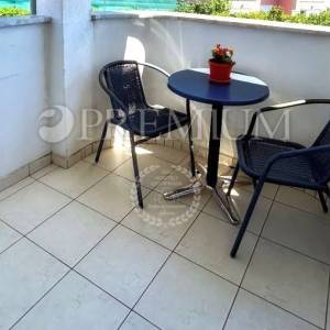 Malinska, namješten apartman na prodaju!