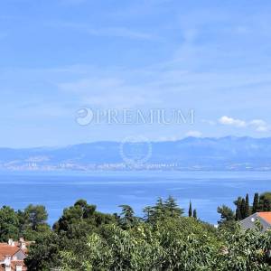 Malinska, prodaja apartmana s pogledom na more! 