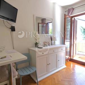 Malinska, prodaja apartmana s pogledom na more! 