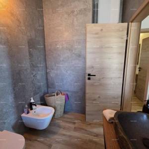MARČANA – Moderna kuća s bazenom i okućnicom