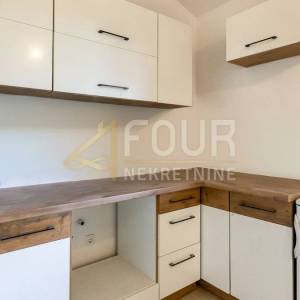 Marčelji, novogradnja, 2s+db, terasa i vrt