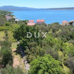 Maslenica,Rustine-građevinsko zemljište 60m od mora