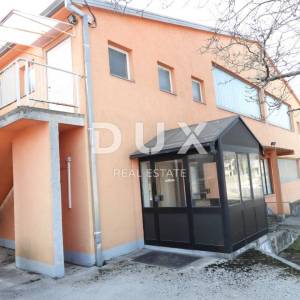 MATULJI, JUŠIĆI- hala / skladište / poslovni prostor 450m2 na odličnoj lokaciji + okoliš 300m2 za najam