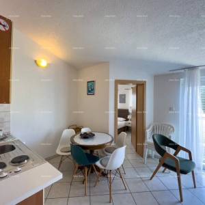MEDULIN!  Apartman na drugom katu s parkirnim mjestom.
