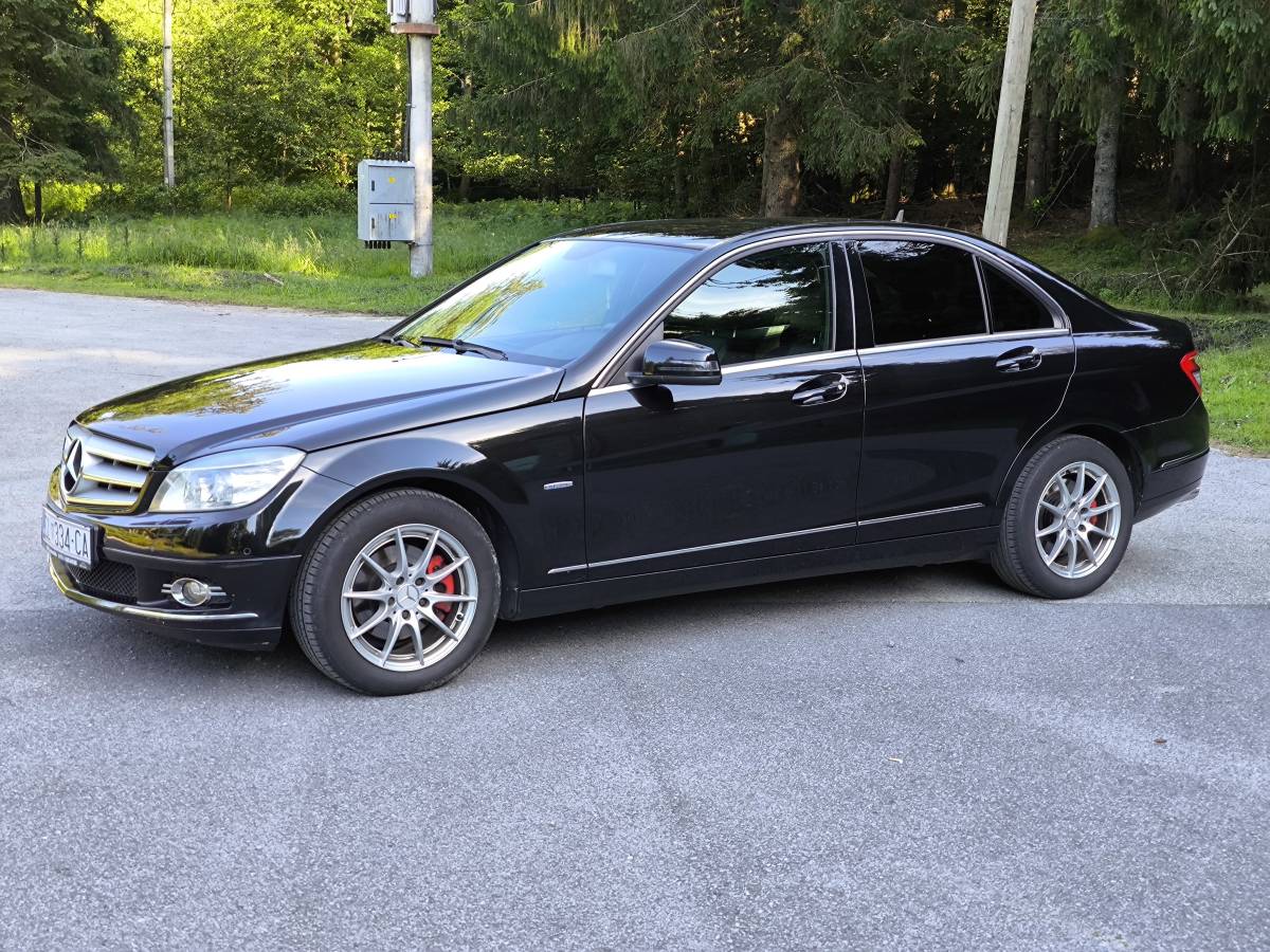 Mercedes-Benz C 250 CDI 150KW 2009G