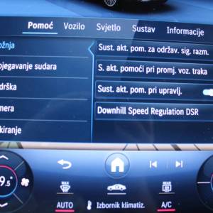 Mercedes-Benz GLC 300d 4MATIC AMG *PANORAMA, LED, NAVIGACIJA, KAMERA*