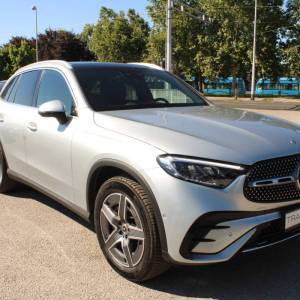 Mercedes-Benz GLC 300d 4MATIC AMG *PANORAMA, LED, NAVIGACIJA, KAMERA*