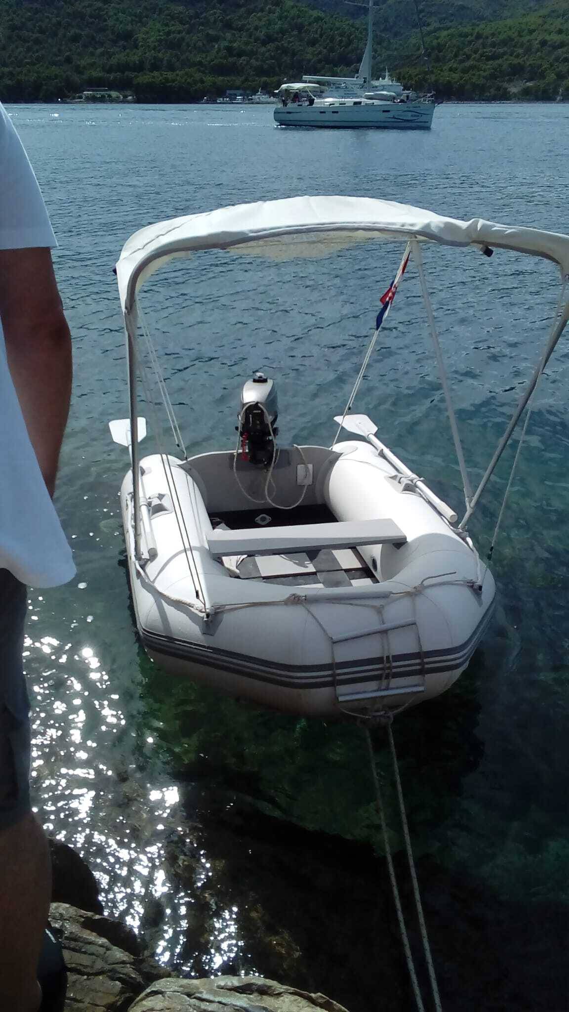 Mirar gumeni čamac 230 cm + motor Mariner 2,5 KS s opremom i tendom