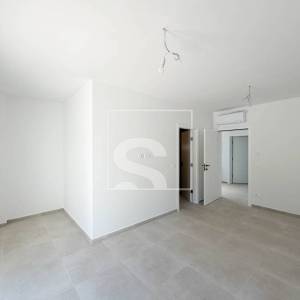 Moderna dvojna vila s bazenom, 3 spavaće 1,5 km do mora