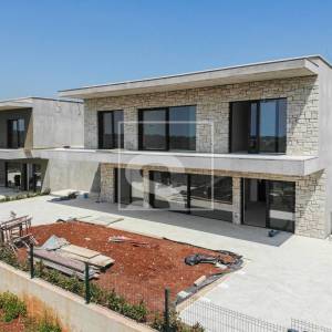 Moderna vila drugi red do mora i pogledom na more - Poreč